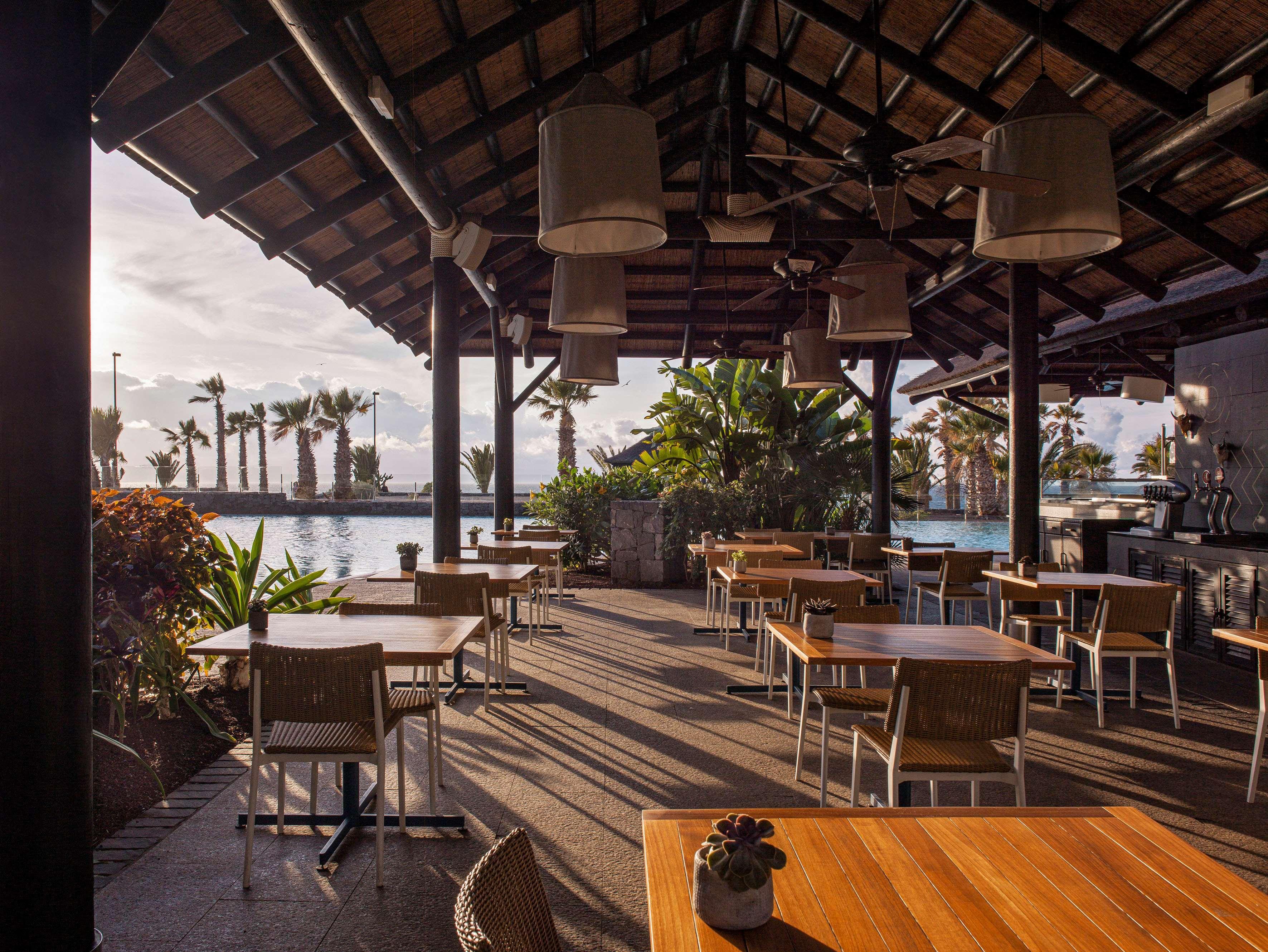 伊索拉宫美利亚水疗大酒店及度假村 Alcalá la Real 外观 照片 The Deck