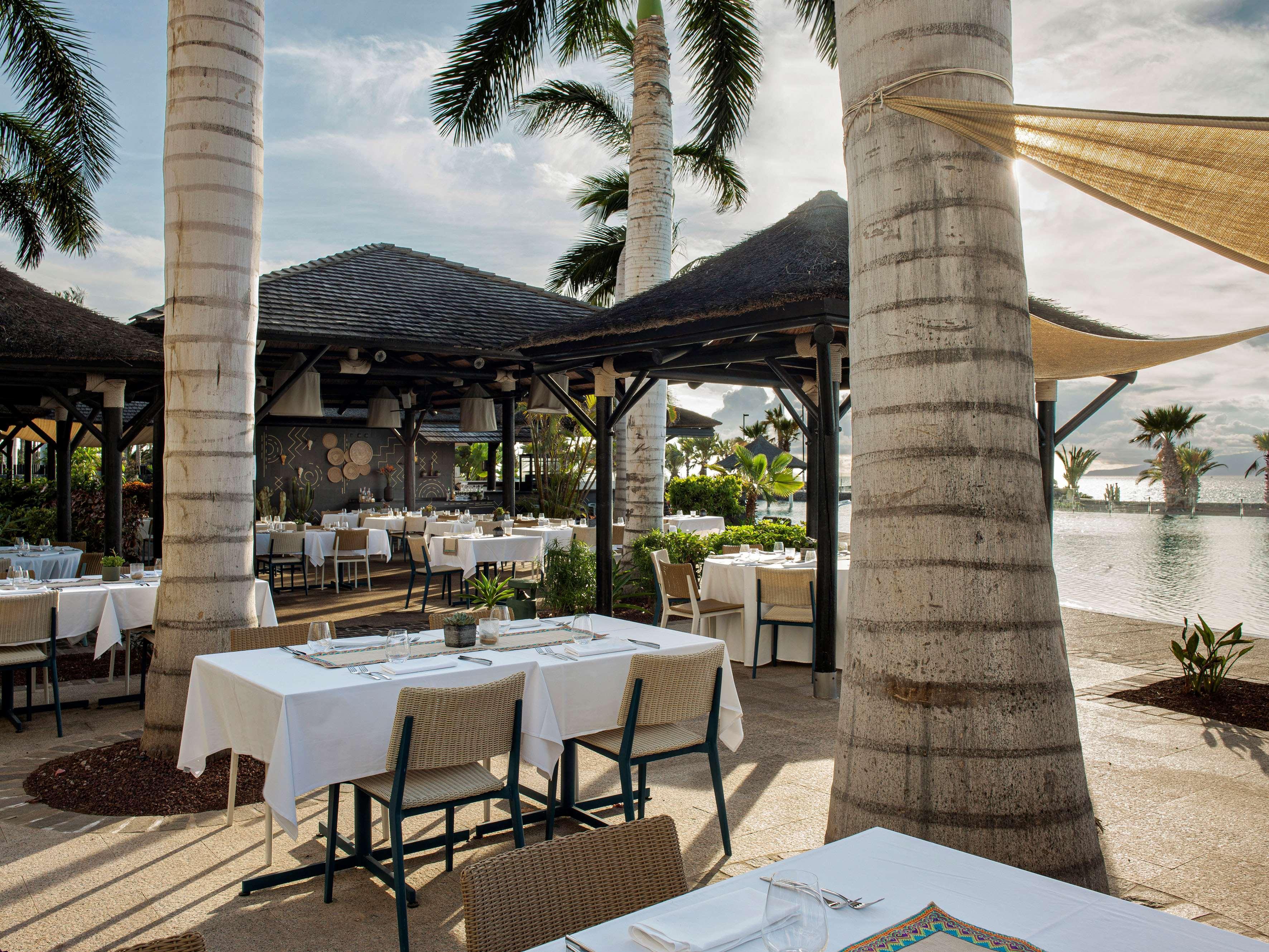 伊索拉宫美利亚水疗大酒店及度假村 Alcalá la Real 外观 照片 The Beach Club at Atlantis Paradise Island