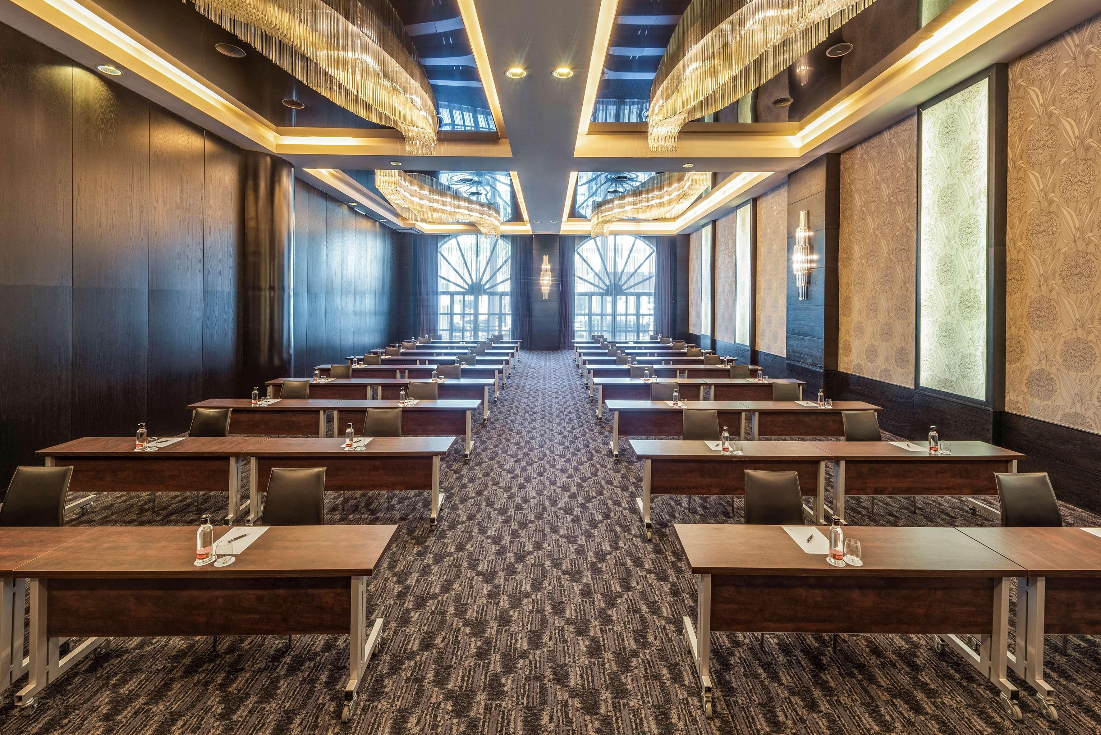伊索拉宫美利亚水疗大酒店及度假村 Alcalá la Real 外观 照片 Meeting room